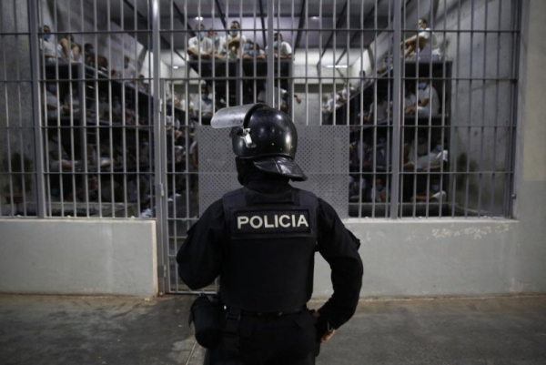 In mistaken deportation to El Salvador, U.S. president is should enforce the law, not circumvent it