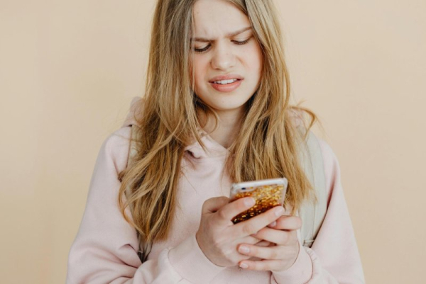 Think twice before using shorthand like 'thx' and 'k' in your texts