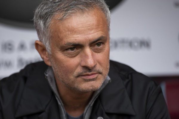 Jose Mourinho agrees to 2-year deal to coach Real Madrid Jose Mourinho agrees to 2-year deal to coach Real Madrid