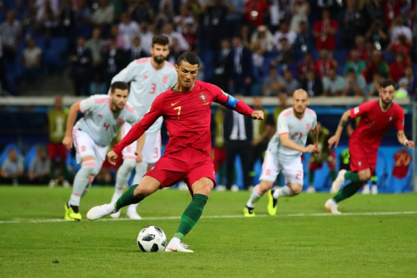 Portugal coach says Cristiano Ronaldo could play in 2030 World Cup at 45