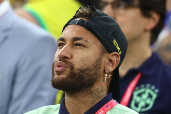 Brazil's Neymar out vs. Haiti, eyes World Cup knockout stages