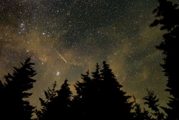 Sonic booms from meteors can equal hundreds of tons of TNT Sonic booms from meteors can equal hundreds of tons of TNT