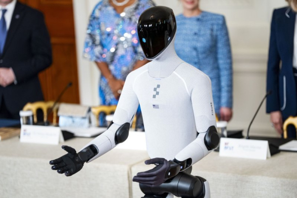 Humanism, transhumanism, posthumanism: Redefining the human
