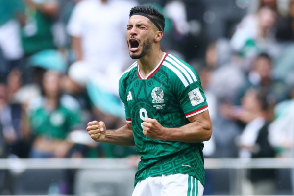Mexico beats Ecuador for 1st World Cup knockout stage win since 1986
